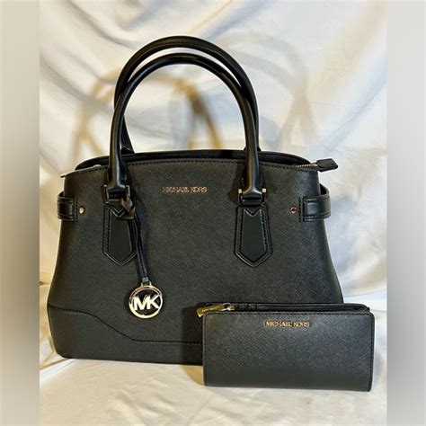 michael michael kors lynn large saffiano leather satchel|Michael Kors saffiano wallet black.